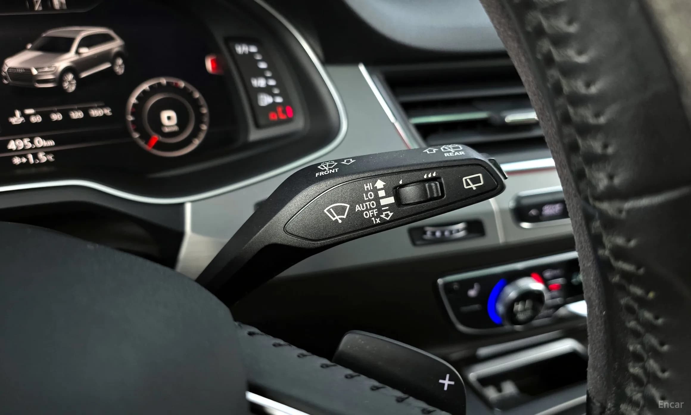 Q7 (4M)