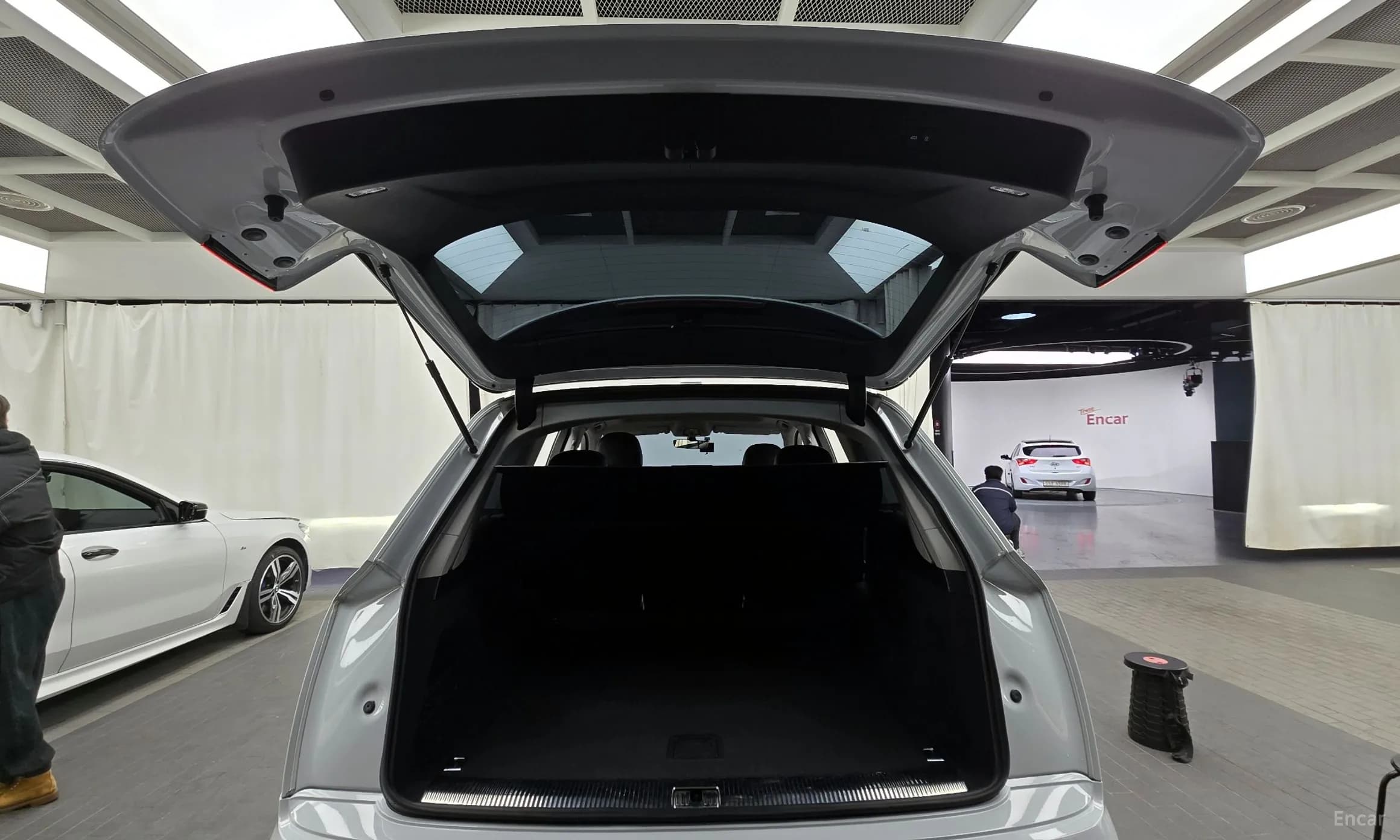 Q7 (4M)
