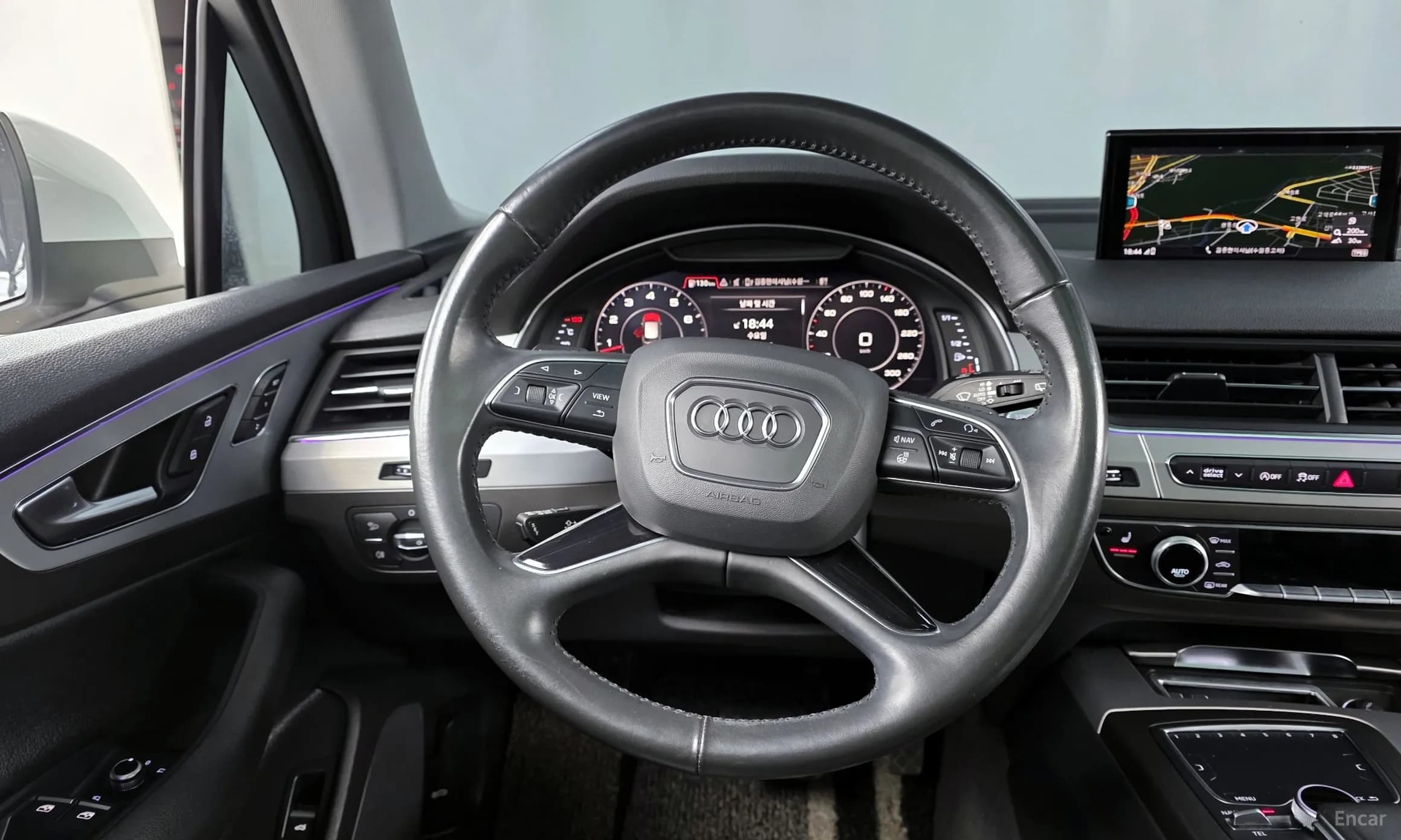 Q7 (4M)
