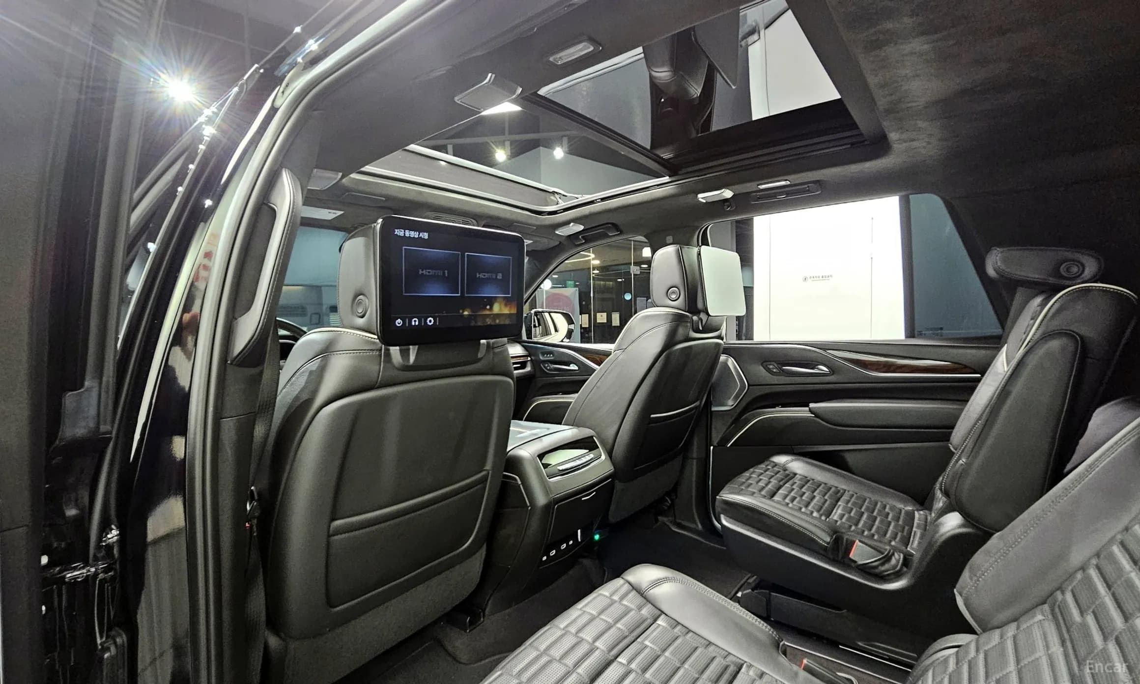 Escalade 5th Generation