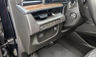 Escalade 5th Generation