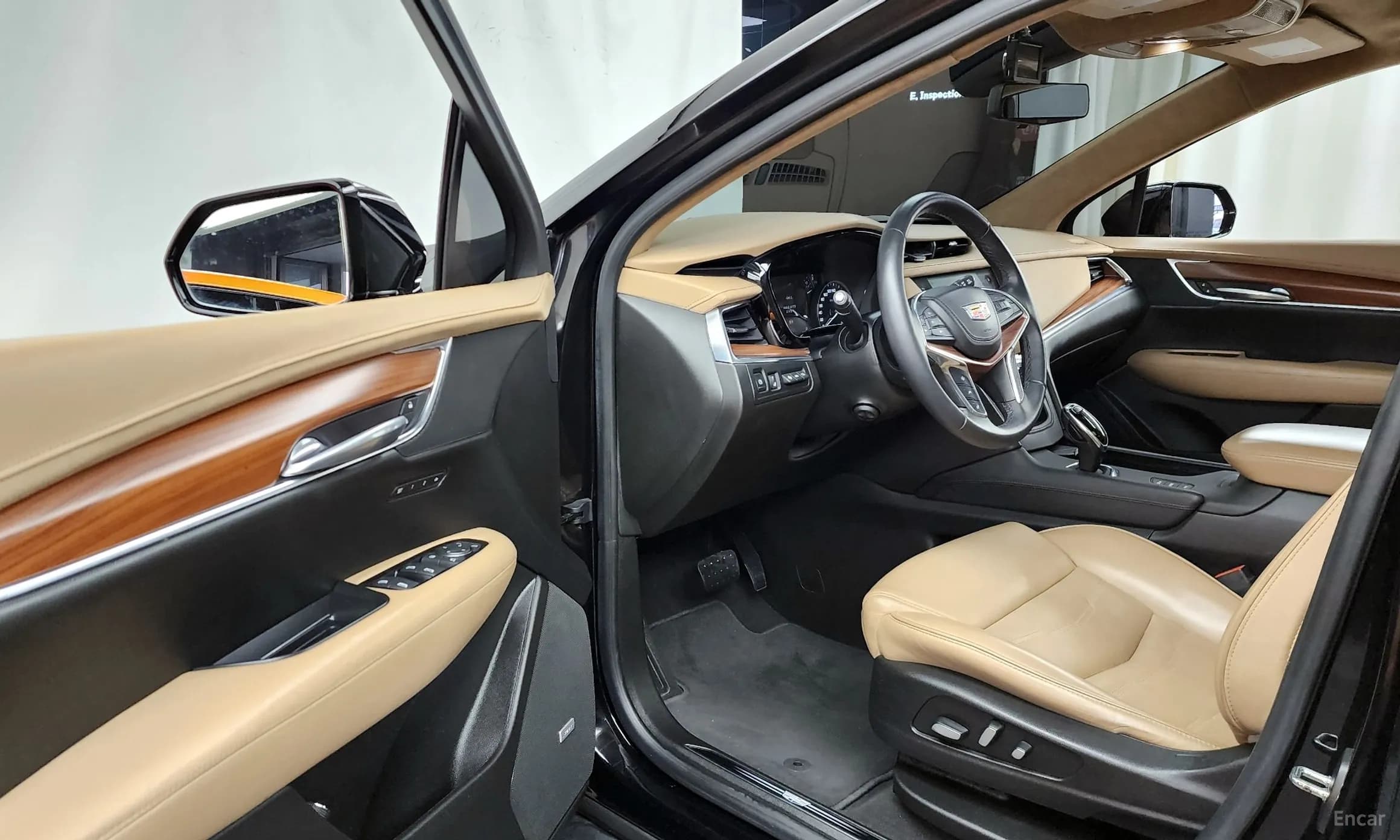 XT5