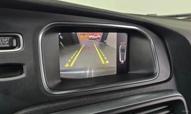 V40