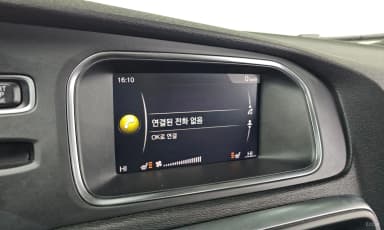V40