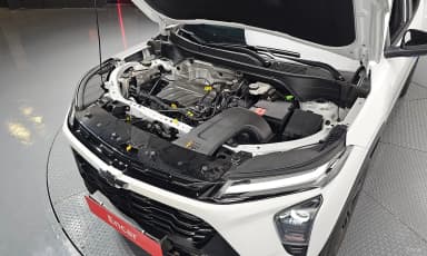 Trax Crossover