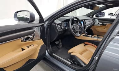 V90 Cross Country