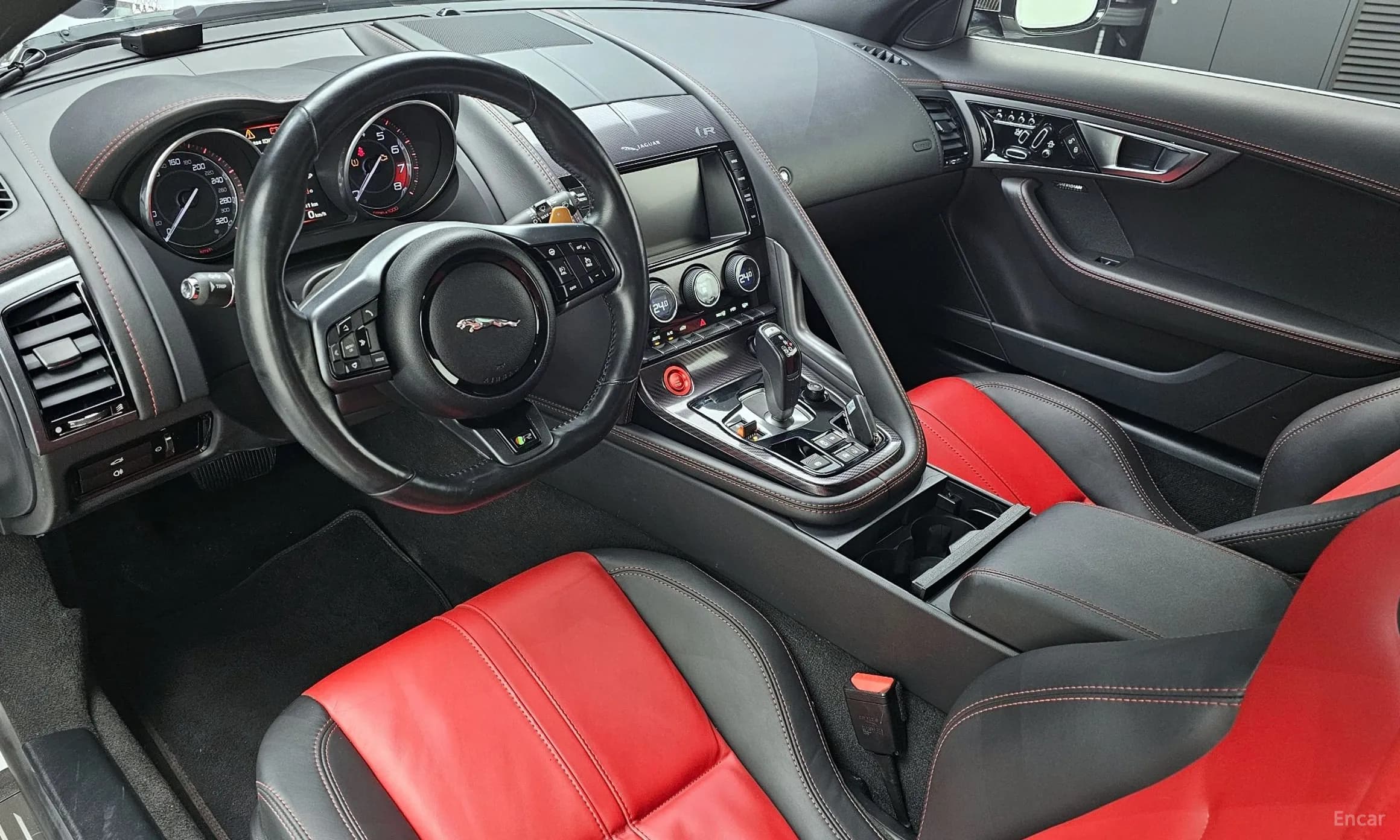 F-TYPE