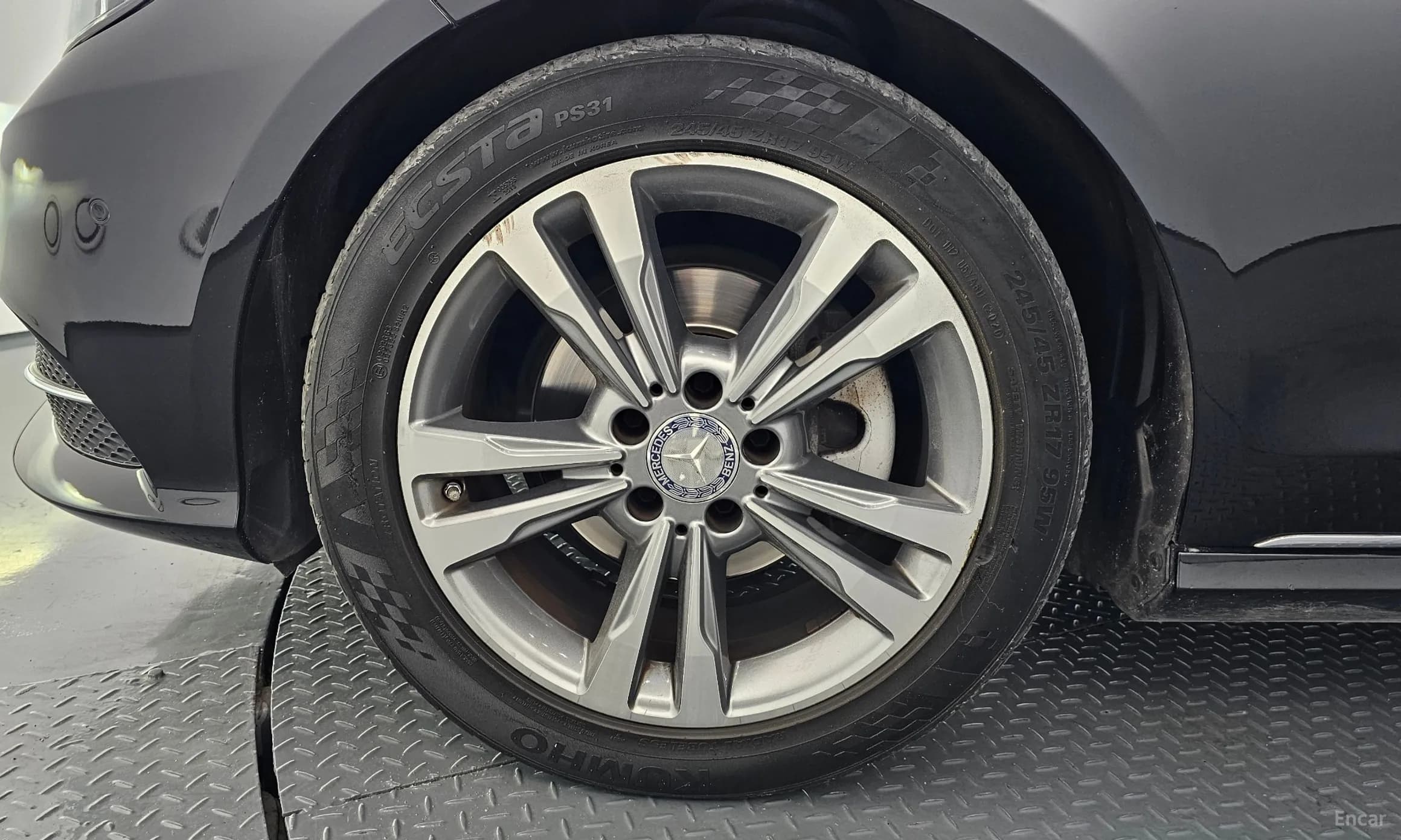 E-Class W212