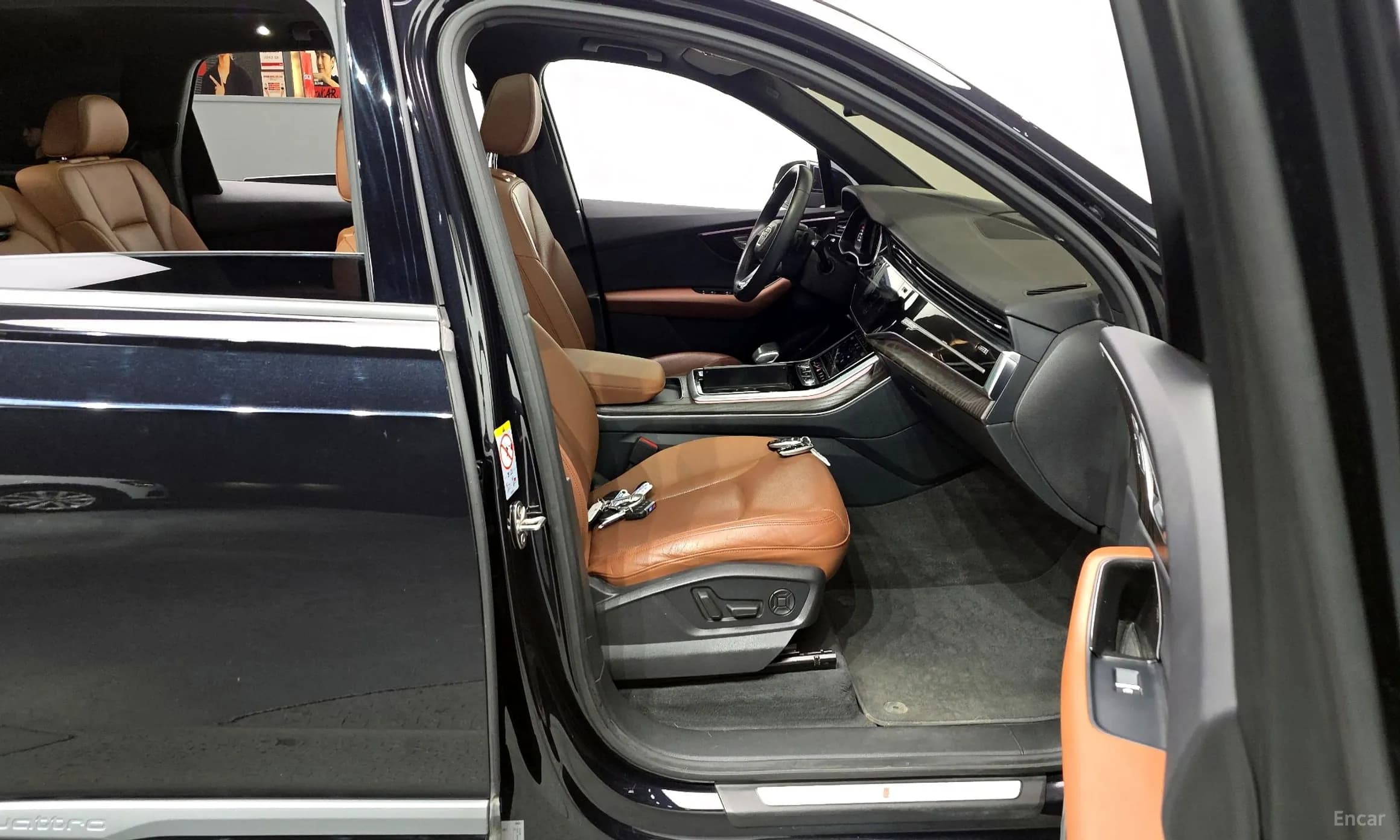 Q7 (4M)