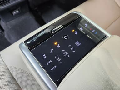 Camry (XV80)