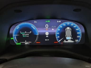 Camry (XV80)
