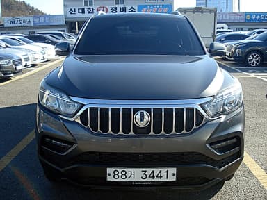 Rexton Sports Khan