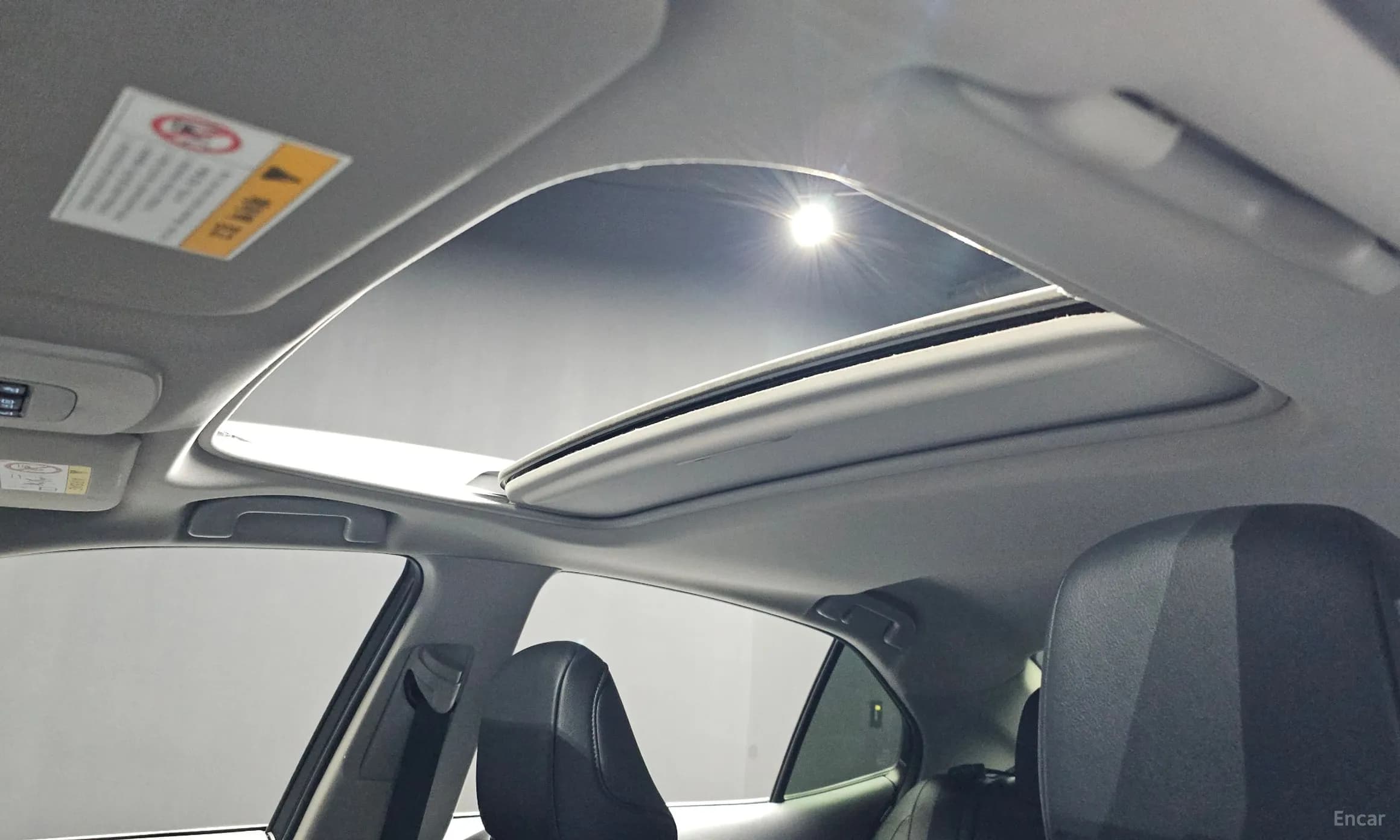 Camry (XV70)