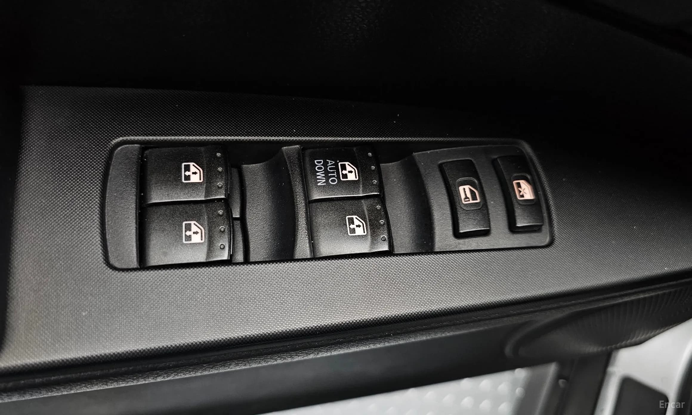 Korando Sports