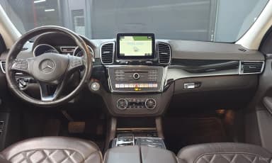 GLS-Class X166