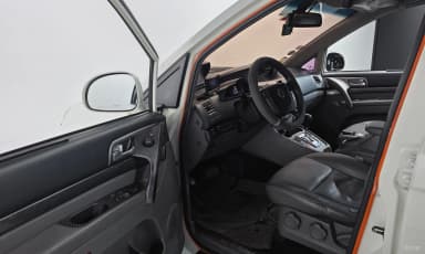 Korando Turismo