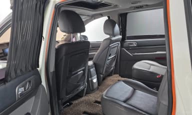 Korando Turismo