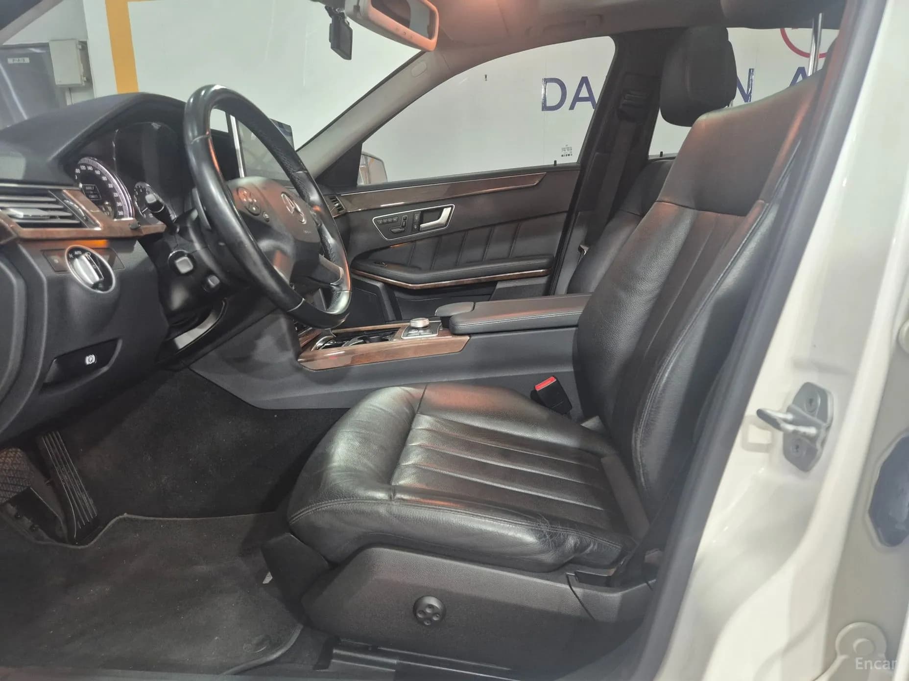 E-Class W212