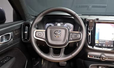 XC40