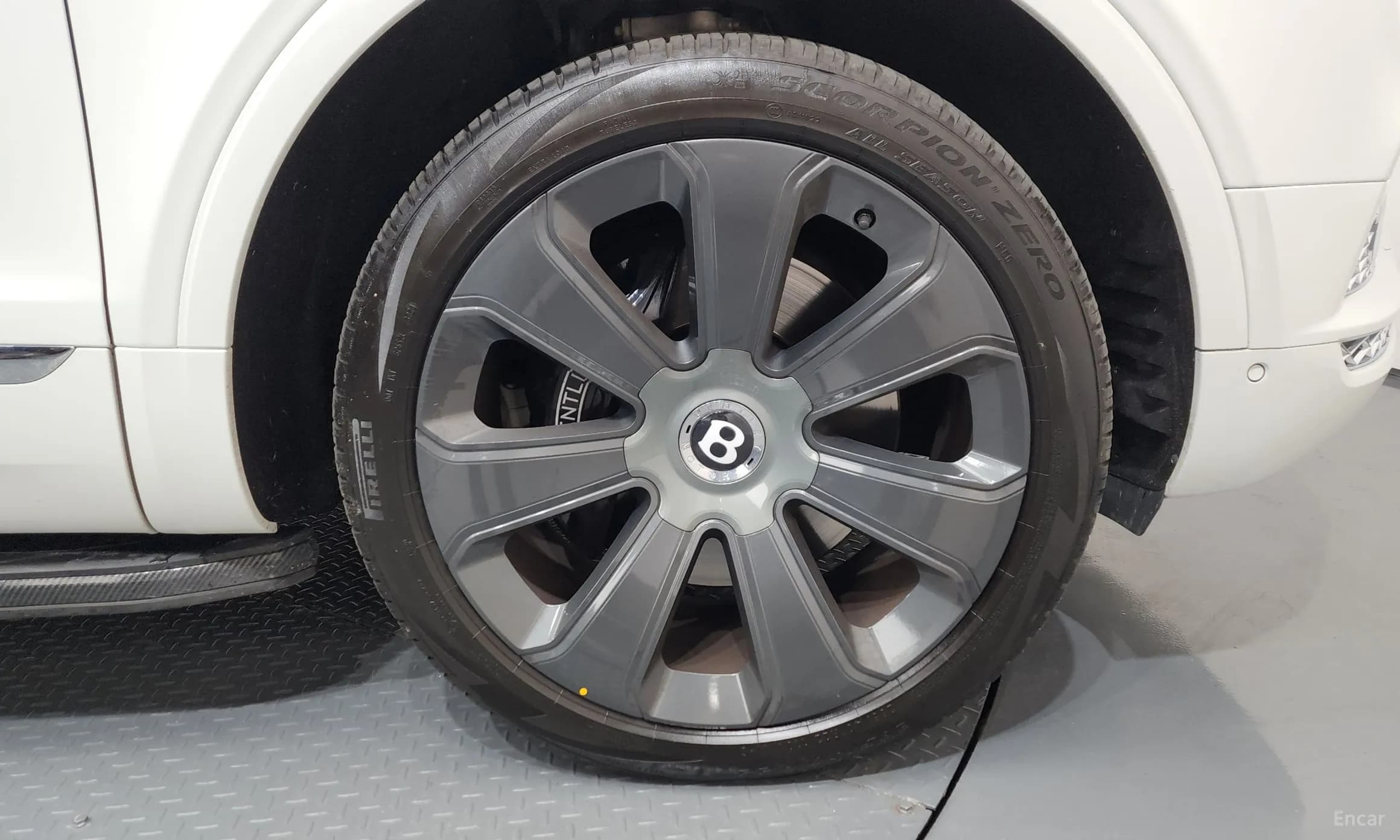 Bentayga