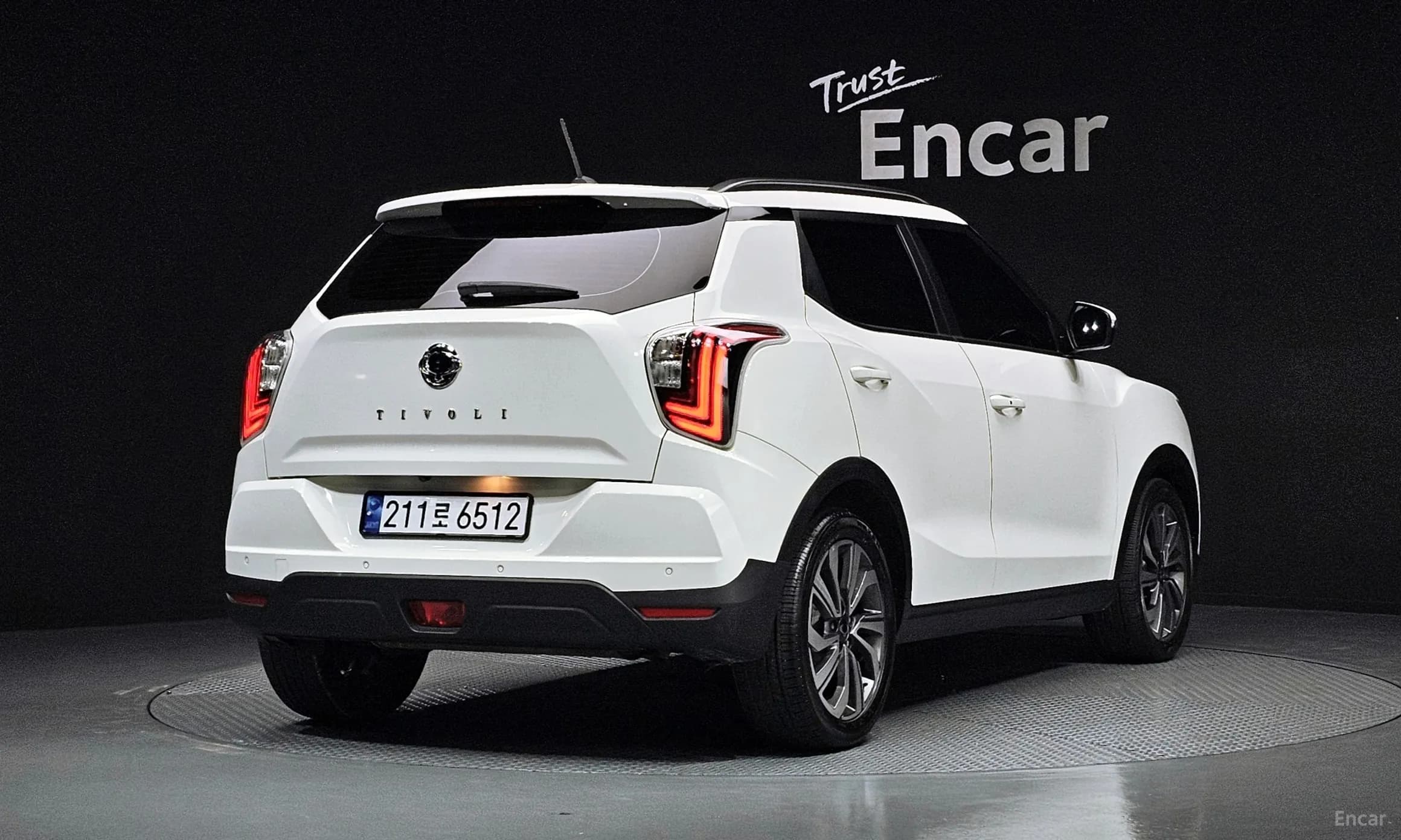 Berry New Tivoli