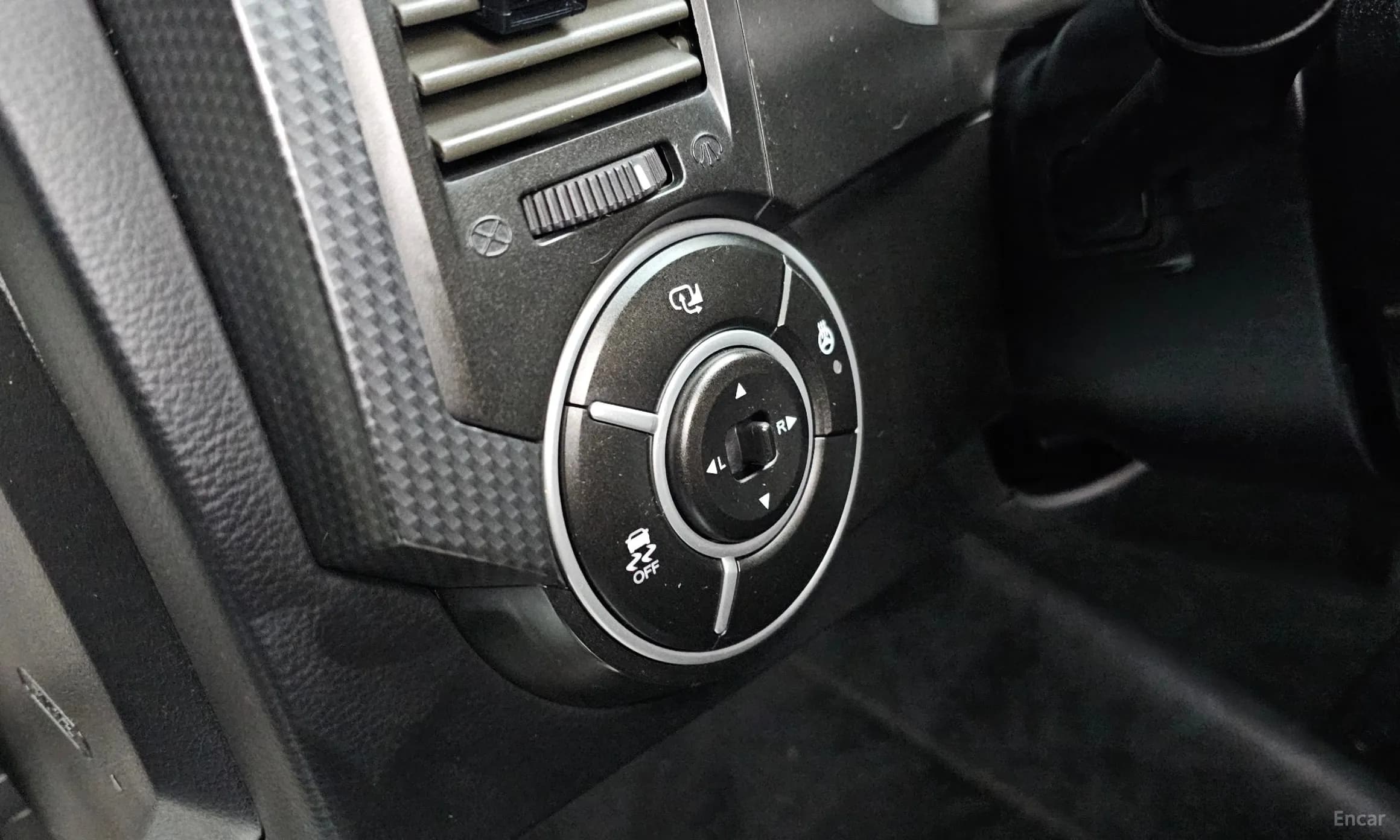 Korando Sports