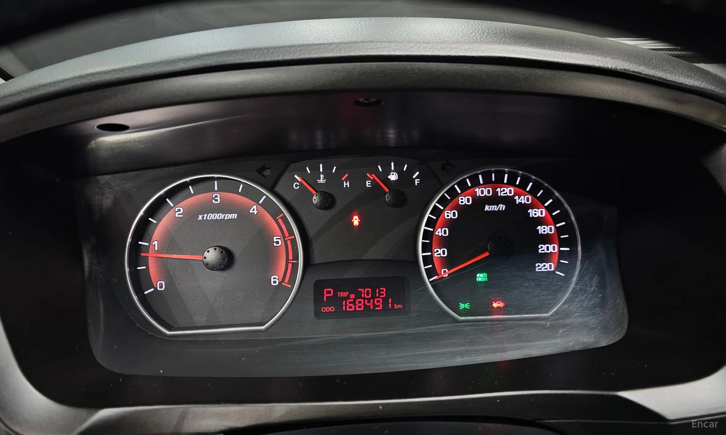 Korando Sports