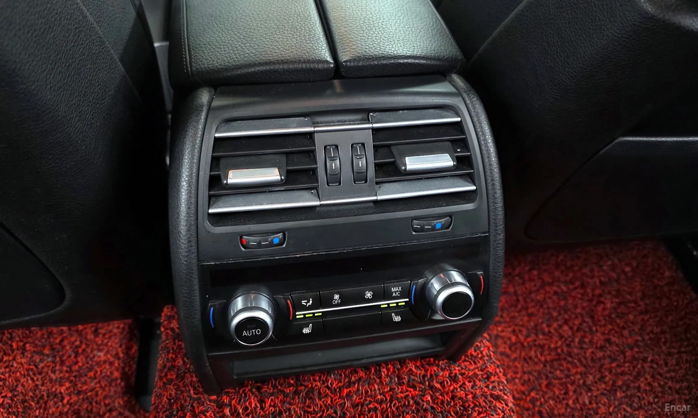 7 Series (F01)