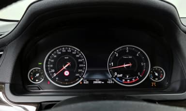 7 Series (F01)