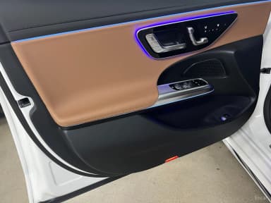 E-Class W214