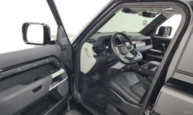 Defender (L663)