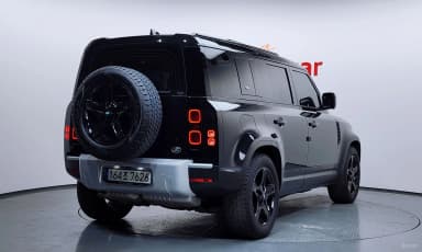 Defender (L663)