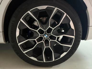 X7 (G07)