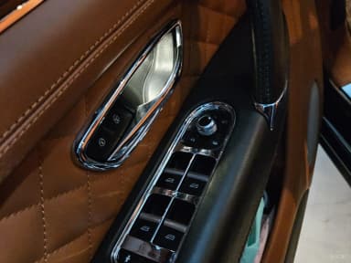 Bentayga