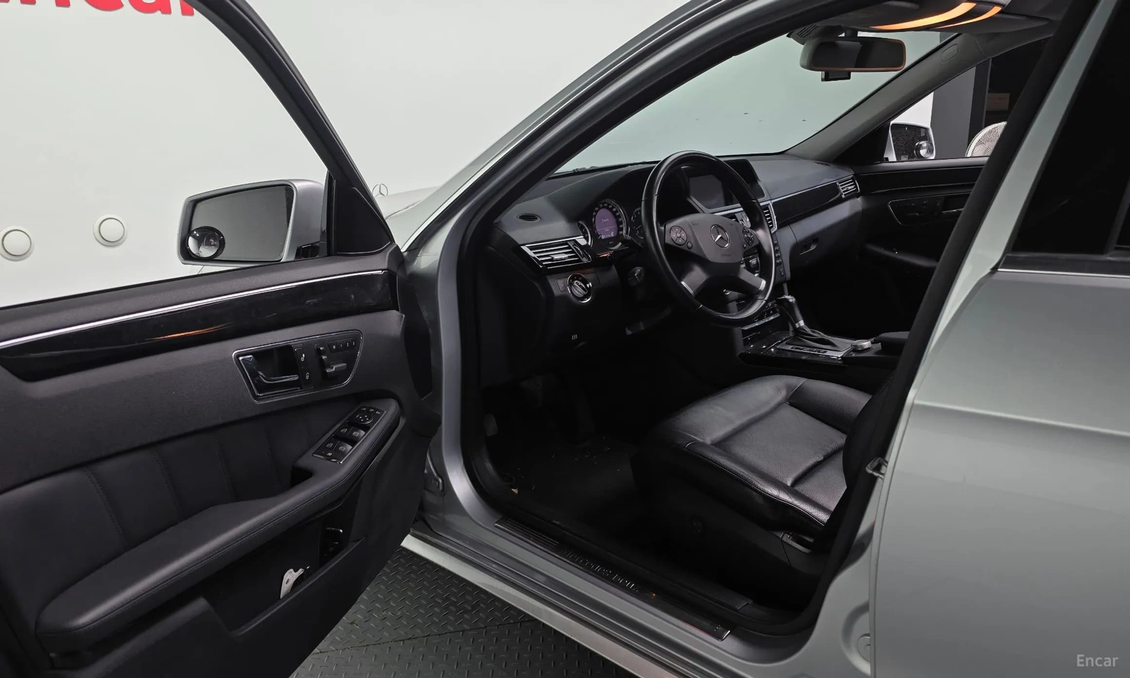 E-Class W212