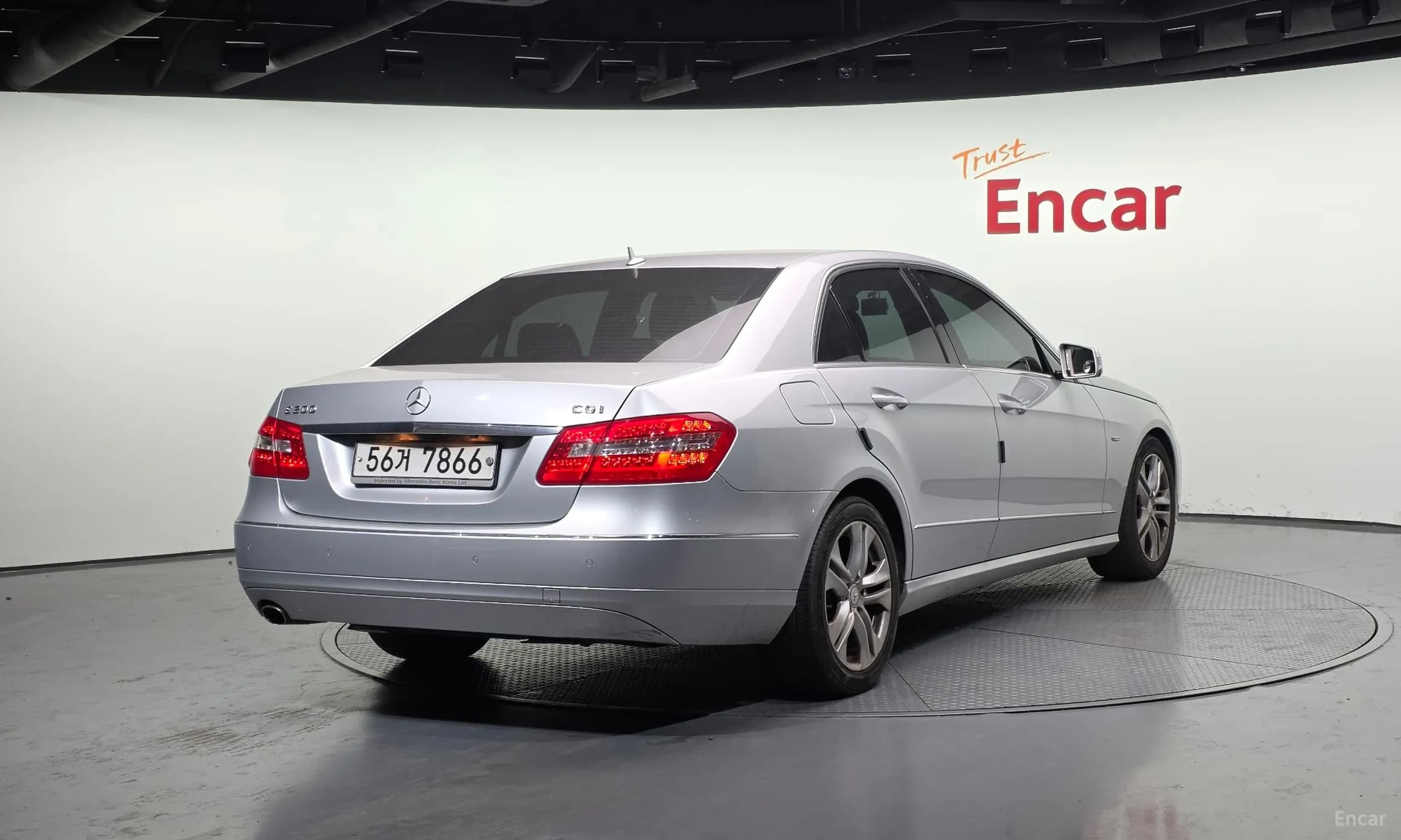 E-Class W212