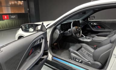 2 Series (G42)