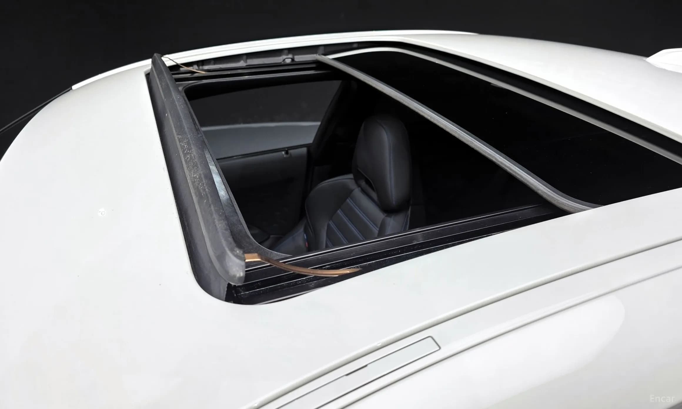 2 Series (G42)