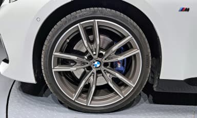 2 Series (G42)