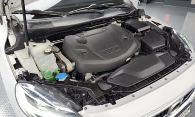 V40 Cross Country