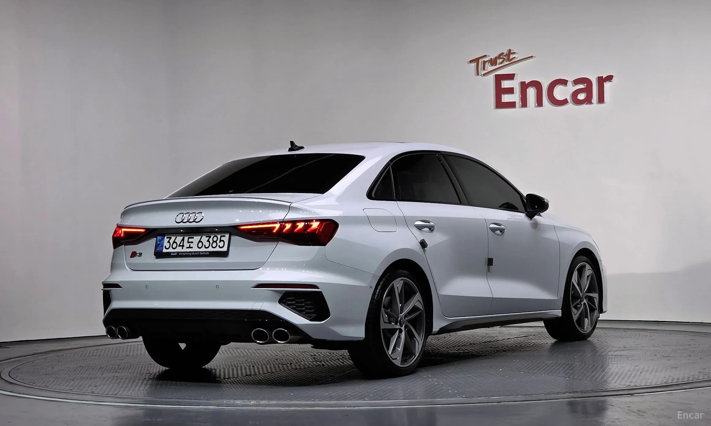 S3 (8Y)