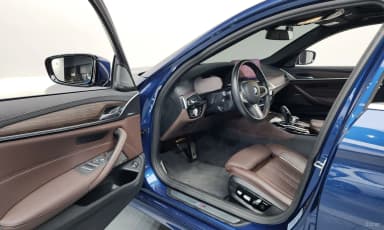 5 Series (G30)