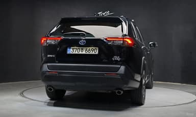 RAV4 5th Generation