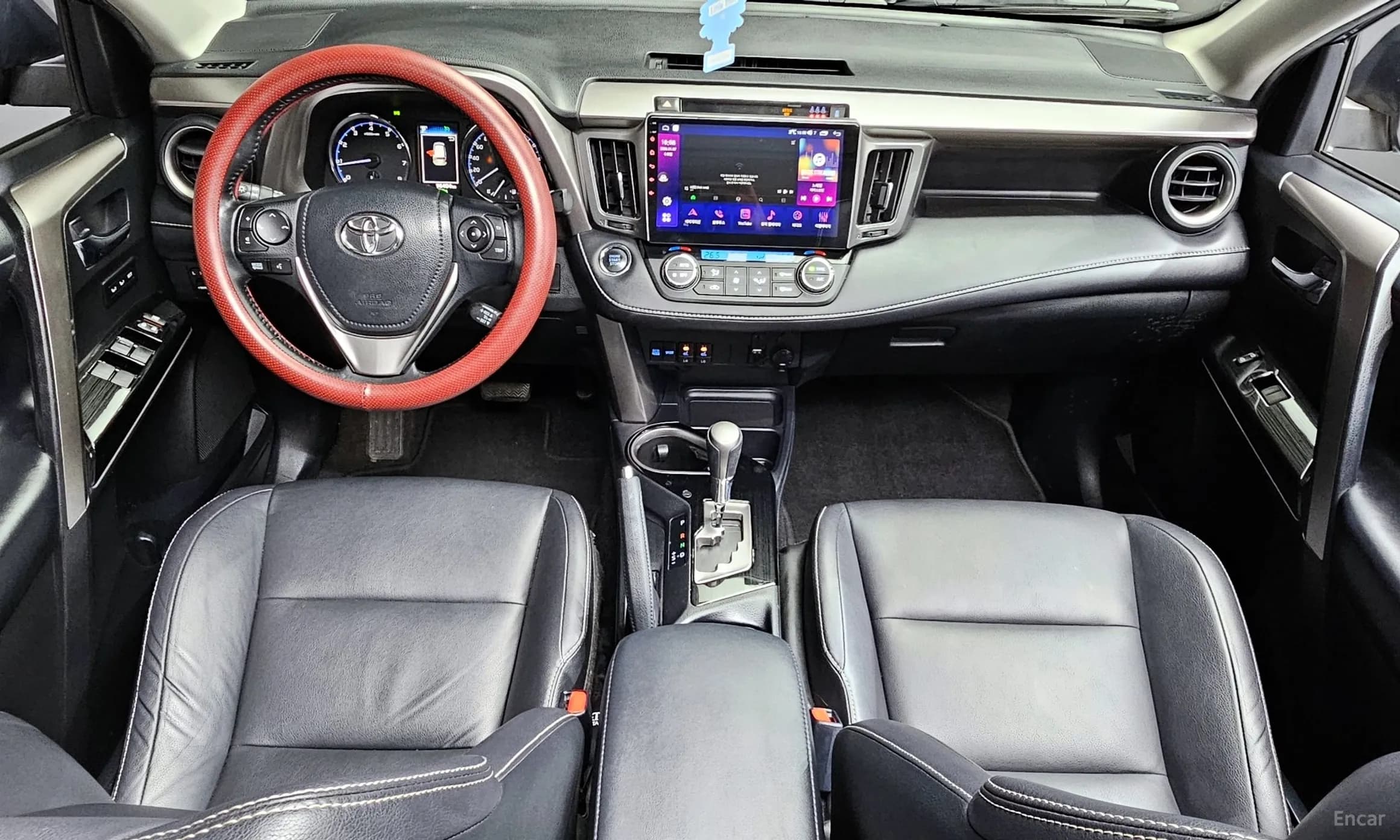 RAV4