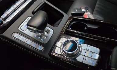 G90