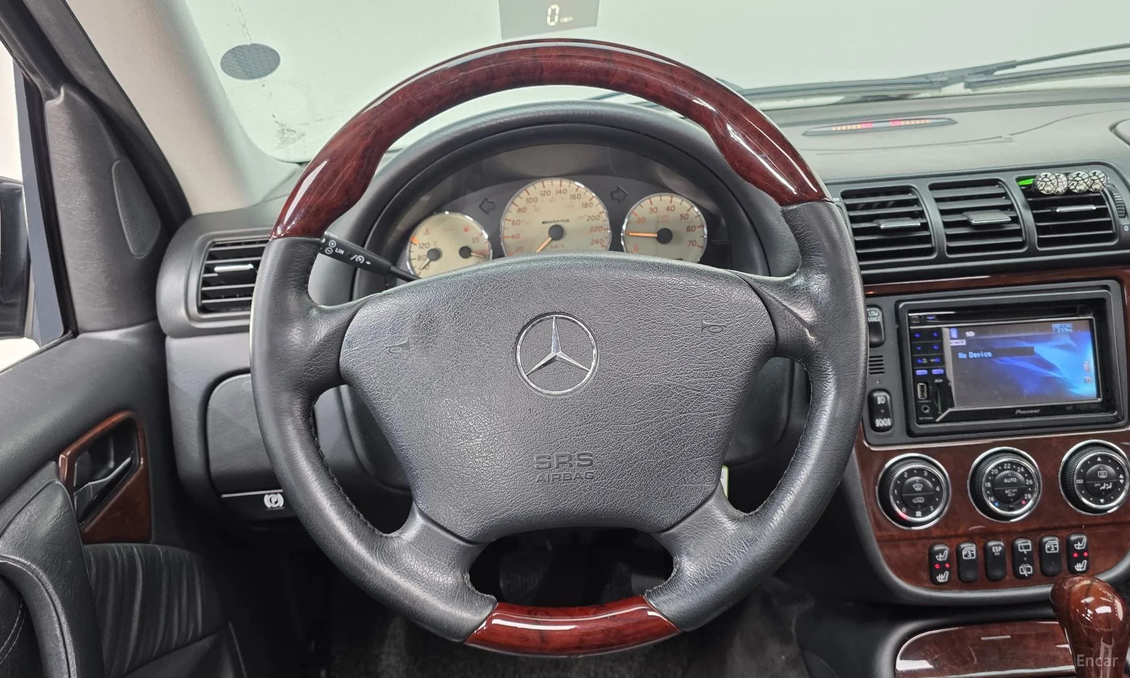 M-Class W163