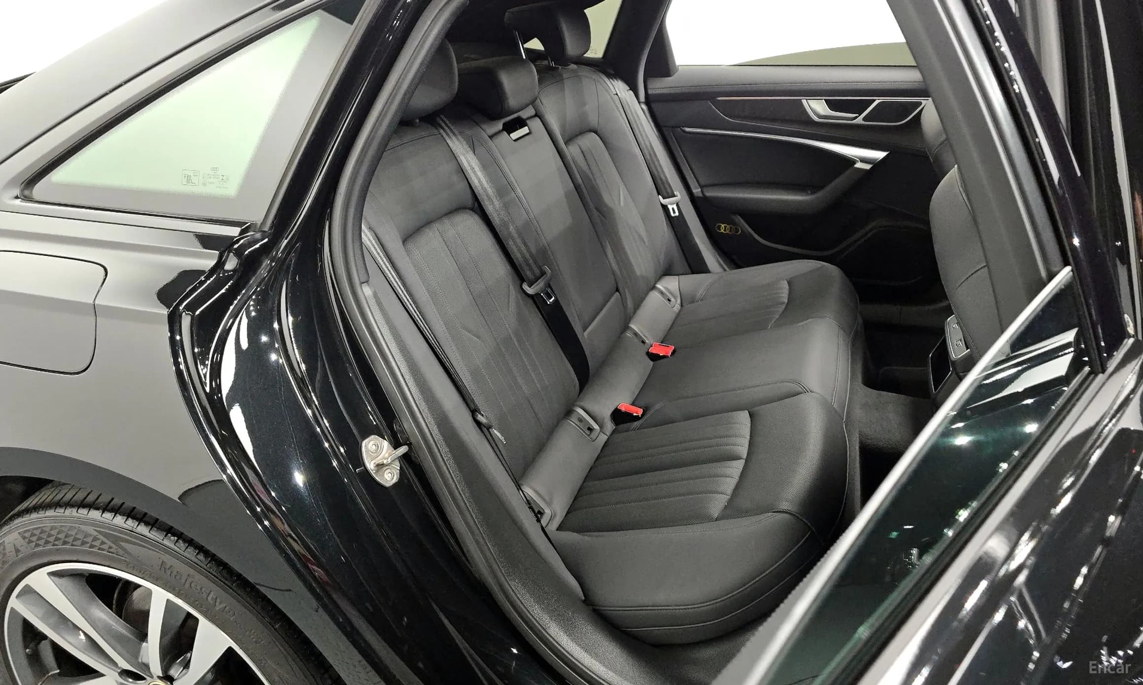 A6 (C8)