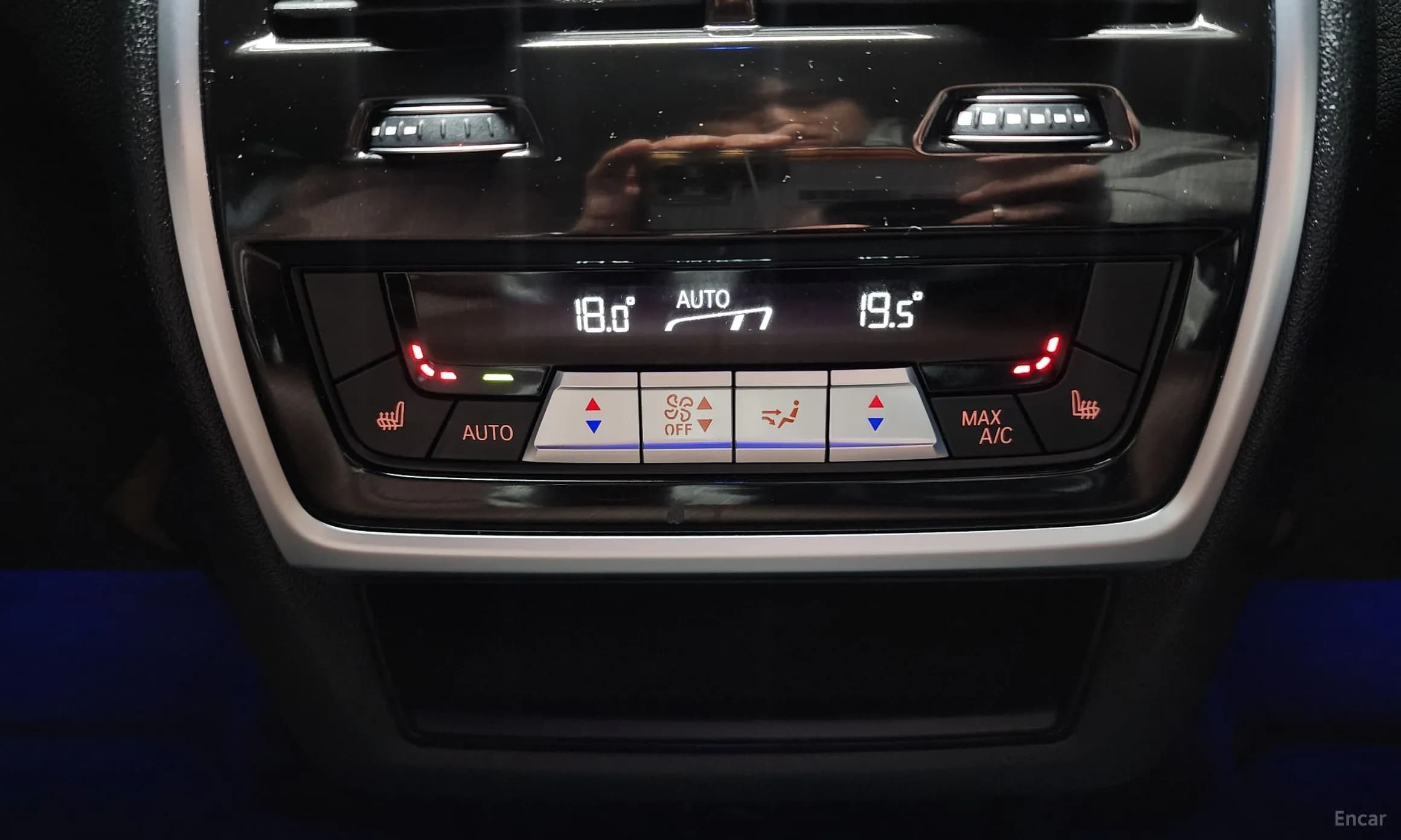 X6 (G06)