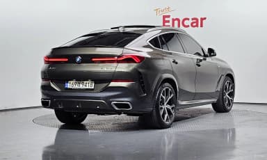 X6 (G06)