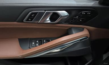X6 (G06)